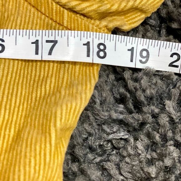 Tulle Yellow Corduroy Cropped Trucker Jacket - Picture 9 of 10